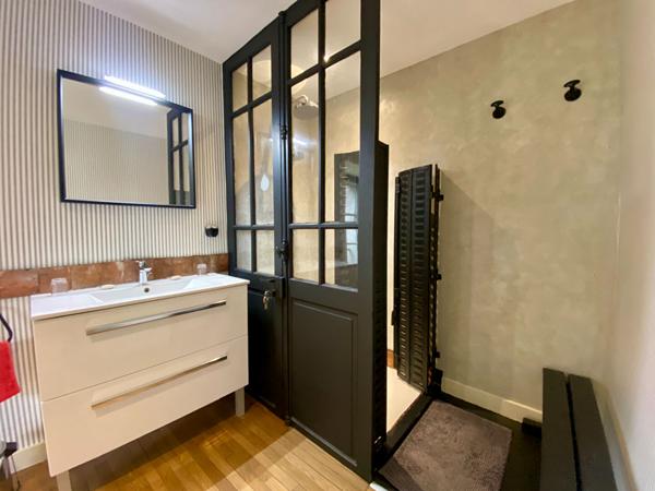 A vendre Maison en pierre a Combourg - 4 chambres