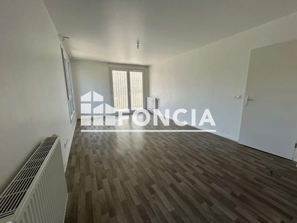 Location Appartement 3 pièces 62.6 m² - 76 AVENUE SALVADOR ALLENDE Champigny-sur-marne 94500