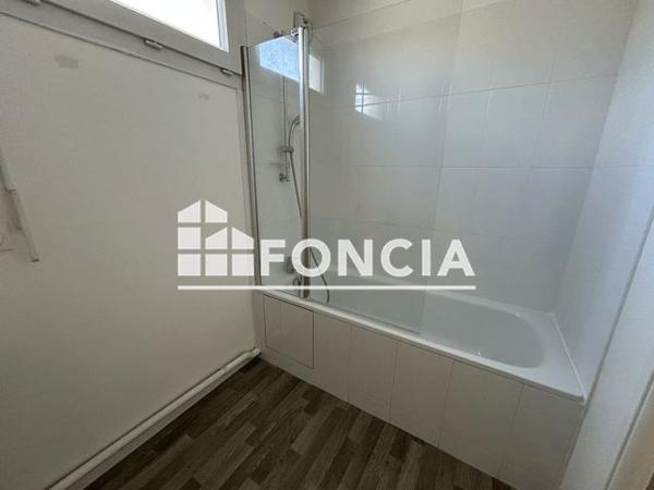 Location Appartement 3 pièces 62.6 m² - 76 AVENUE SALVADOR ALLENDE Champigny-sur-marne 94500