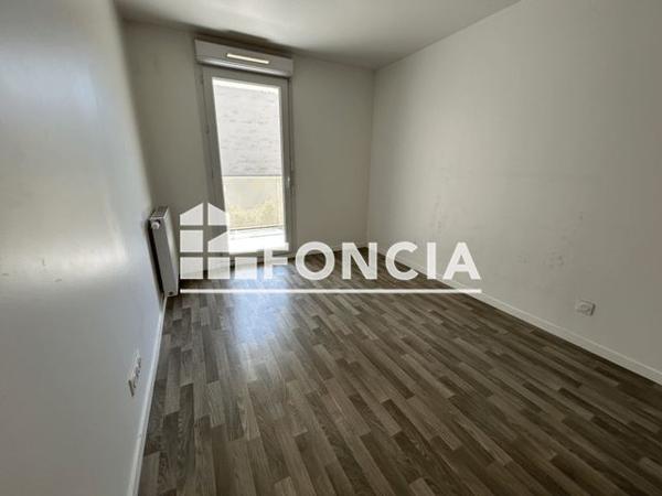 Location Appartement 3 pièces 62.6 m² - 76 AVENUE SALVADOR ALLENDE Champigny-sur-marne 94500