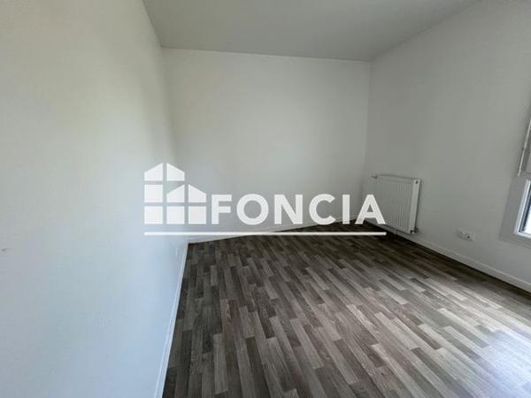 Location Appartement 3 pièces 62.6 m² - 76 AVENUE SALVADOR ALLENDE Champigny-sur-marne 94500