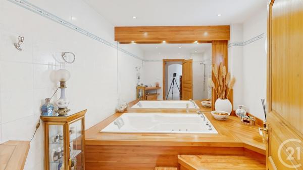 Maison à vendre  6 pièces - 315 m2 MONTICELLO - 202