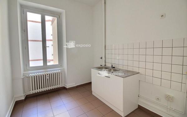 Appartement à louer    2 pièces • 92,89 m2 Strasbourg