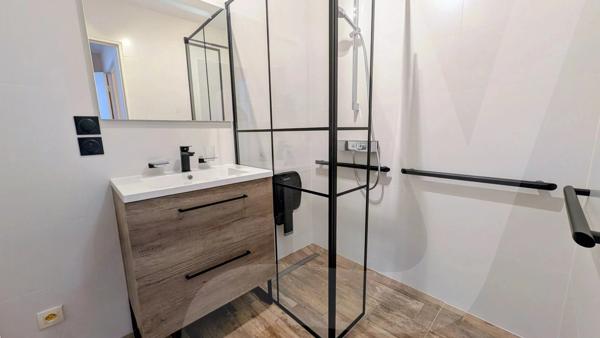CARQUEFOU – APPARTEMENT 3 PIÈCES AVEC TERRASSE, GARAGE ET PARKING - 44470 Carquefou - Réf 292