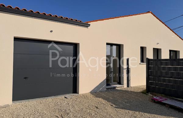 Maison plain-pied Spacieuse et lumineuse