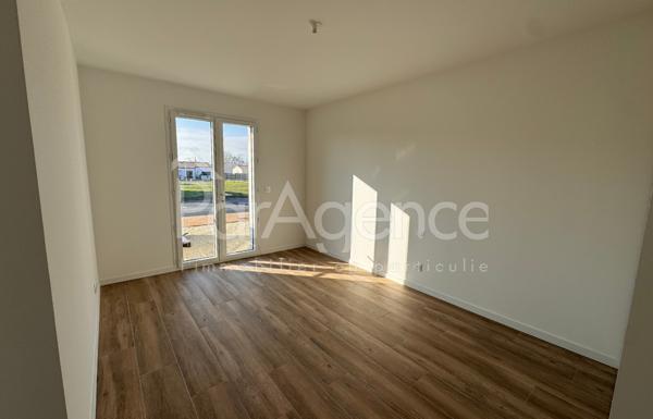 Maison plain-pied Spacieuse et lumineuse