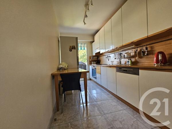 Appartement F4 à vendre  4 pièces - 106,22 m 2   NICE  - 06