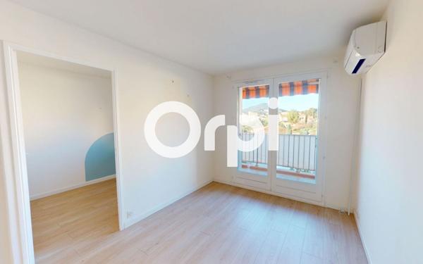 Appartement à vendre    2 pièces • 25,39 m2 Carqueiranne