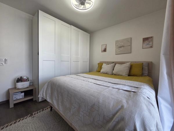 Appartement à vendre 2 pièces MEYZIEU (69)