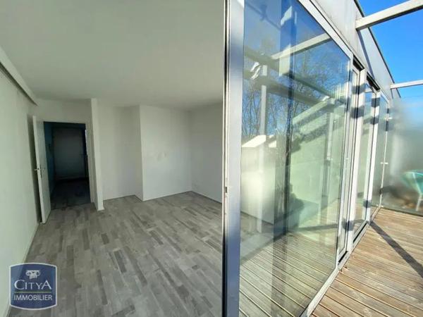 Appartement à louer 2 pièces 48.98m² Tours (37000)