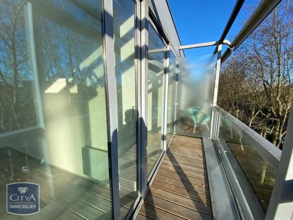 Appartement à louer 2 pièces 48.98m² Tours (37000)
