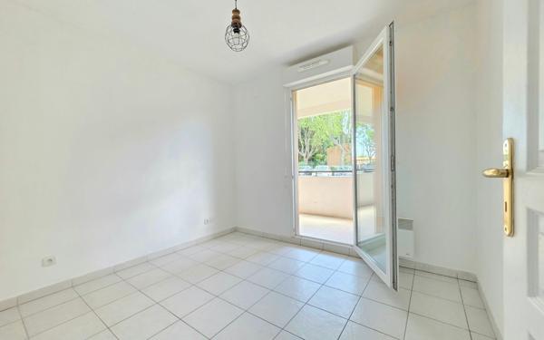 Appartement à vendre    3 pièces • 58 m2 Le Luc