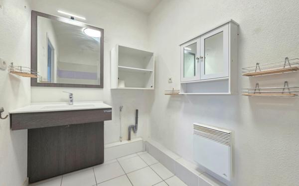 Appartement à vendre    3 pièces • 58 m2 Le Luc