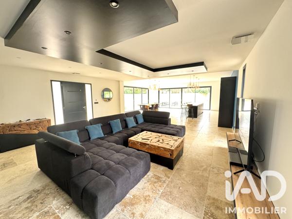 Maison à vendre 5 pièces 213 m² Générac