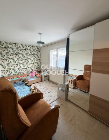 MAISON À VENDRE DE 10 PIÈCES DE 191,25 M²