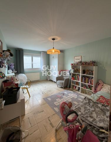MAISON À VENDRE DE 10 PIÈCES DE 191,25 M²