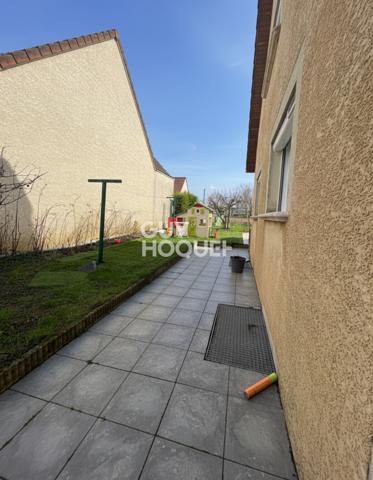 MAISON À VENDRE DE 10 PIÈCES DE 191,25 M²