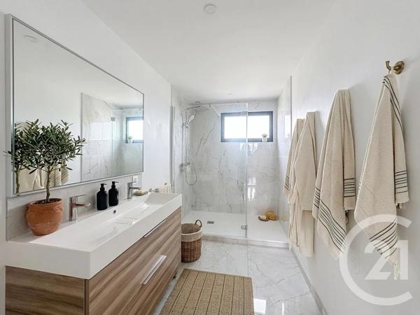 Maison à vendre  8 pièces - 167 m 2   MURET  - 31