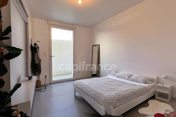 Quimper (29) - Maison centre ville de 75,21 m² habitable - 124 m² utiles - Terrasse - Double garage.