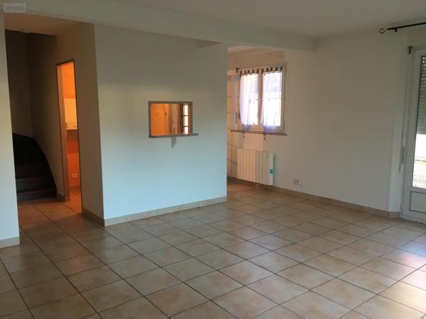 Maison de ville à louer à Saint-André-de-l'Eure dans l'Eure (27220), ref : MD ST ANDRE   
Centre ville