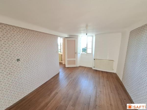 Maison 4 pièces 70m2 à rénover, 2000m2 de terrain