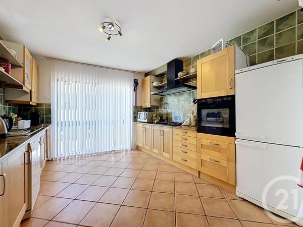 Maison à vendre  7 pièces - 233,70 m 2   ARLES SUR TECH  - 66