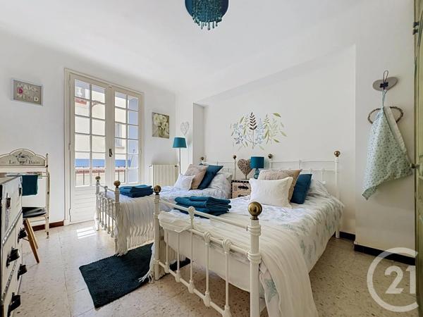Maison à vendre  7 pièces - 233,70 m 2   ARLES SUR TECH  - 66