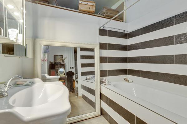 Vente Appartement de luxe Paris 10 5 Pièces 146 m²