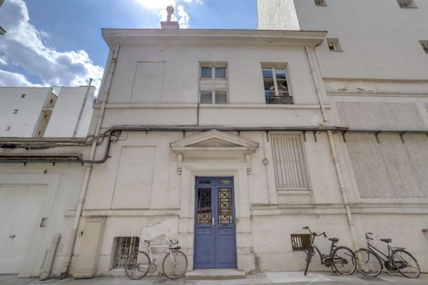 Vente Appartement de luxe Paris 10 5 Pièces 146 m²