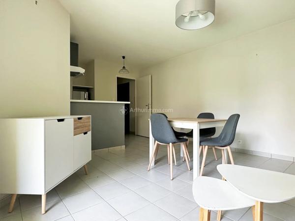 Location                                                      Appartement
                        
                     2 pièces                      41 m2                     à Albi