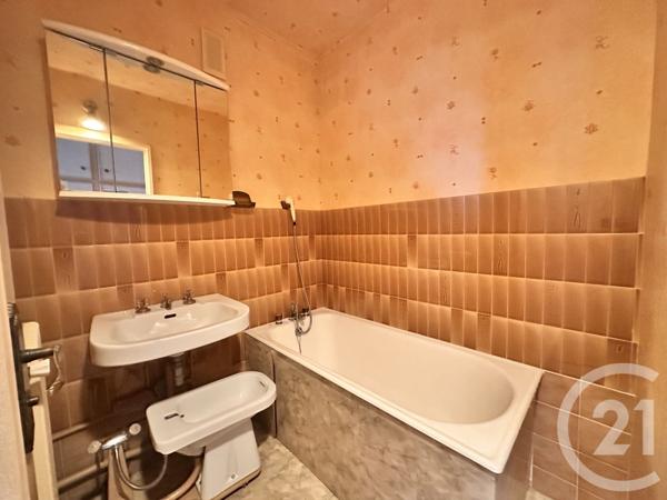 Appartement F3 Bis à vendre  3 pièces - 72 m2 NEVERS - 58