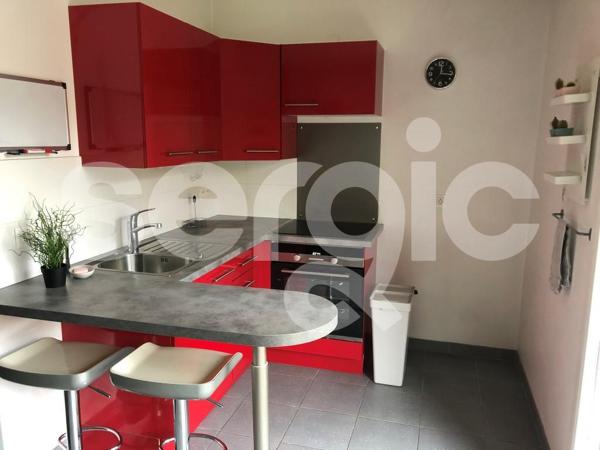 Location 2 Pieces 45 59800 Lille 07 0149 05 0224
