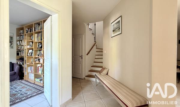 Maison à vendre 8 pièces 206,19 m² Séné