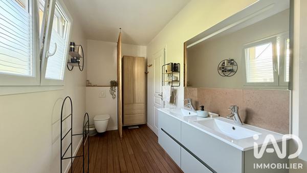 Maison à vendre 8 pièces 206,19 m² Séné