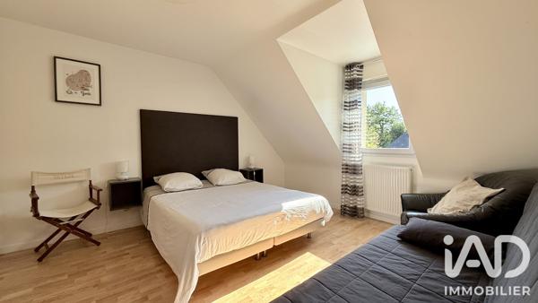 Maison à vendre 8 pièces 206,19 m² Séné