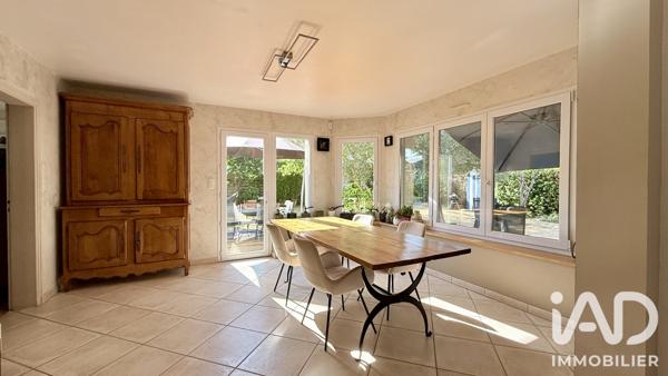 Maison à vendre 8 pièces 206,19 m² Séné