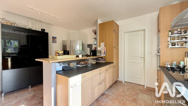 Maison à vendre 8 pièces 206,19 m² Séné