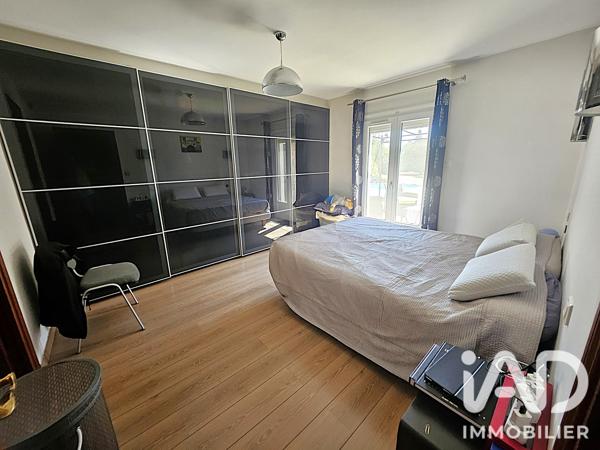 Maison à vendre 5 pièces 167 m² Le Luc