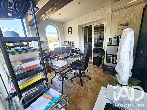 Maison à vendre 5 pièces 167 m² Le Luc