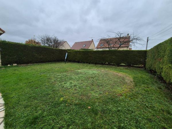 Maison 5 pièces sous sol total, une vie de plain pied