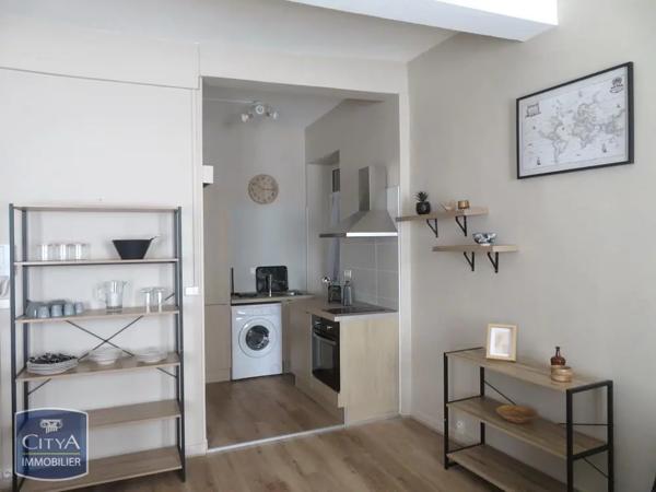 Appartement à louer 1 pièce 28.84m² Carcassonne (11000)
