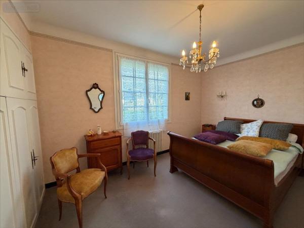 Maison à vendre à Châteaulin dans le Finistère (29150), ref : 29060-1092912