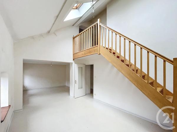 Appartement F4 à vendre  4 pièces - 99,50 m2 REMIREMONT - 88