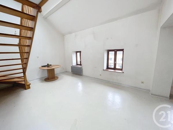 Appartement F4 à vendre  4 pièces - 99,50 m2 REMIREMONT - 88