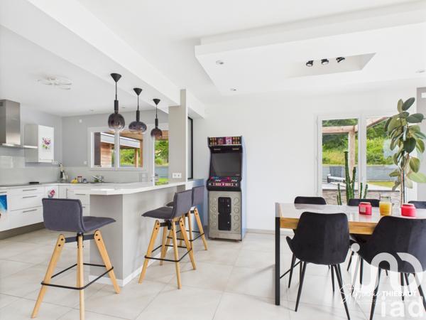 Maison à vendre 6 pièces 165 m² Les Forges