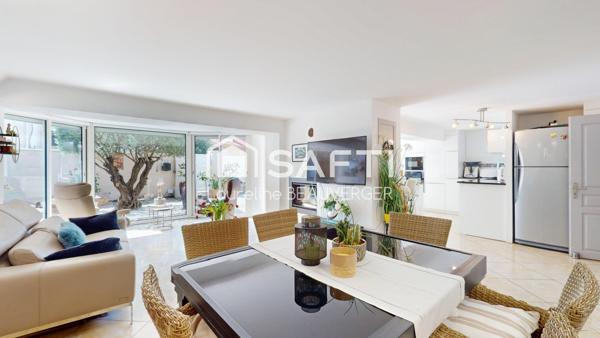 Maison pieds dans l'eau à Hyères