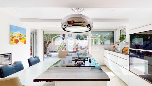 Maison pieds dans l'eau à Hyères