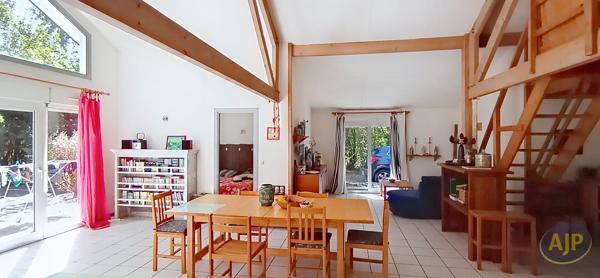 Maison à vendre Lege Cap Ferret - 4 pièces, 110m² avec 3 chambre(s) à 452 000€ - AJP Immobilier Lège-Cap-Ferret