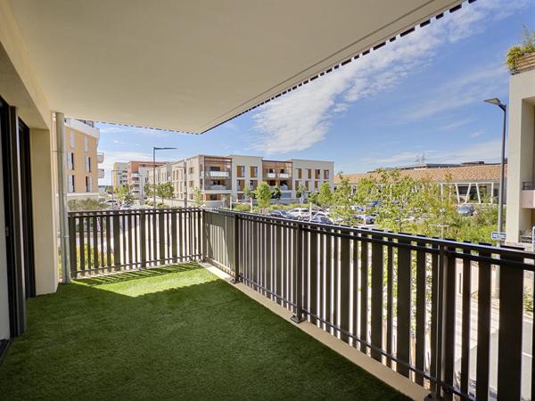 Appartement La Duranne 4 pièces 107.16 m2 - 3 chambres - suite parentale - dressing - terrasses - calme- commerces