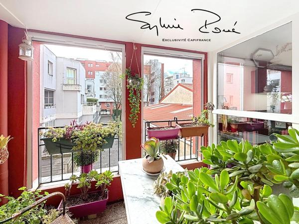 Appartement à vendre 5 pièces VILLEJUIF (94)